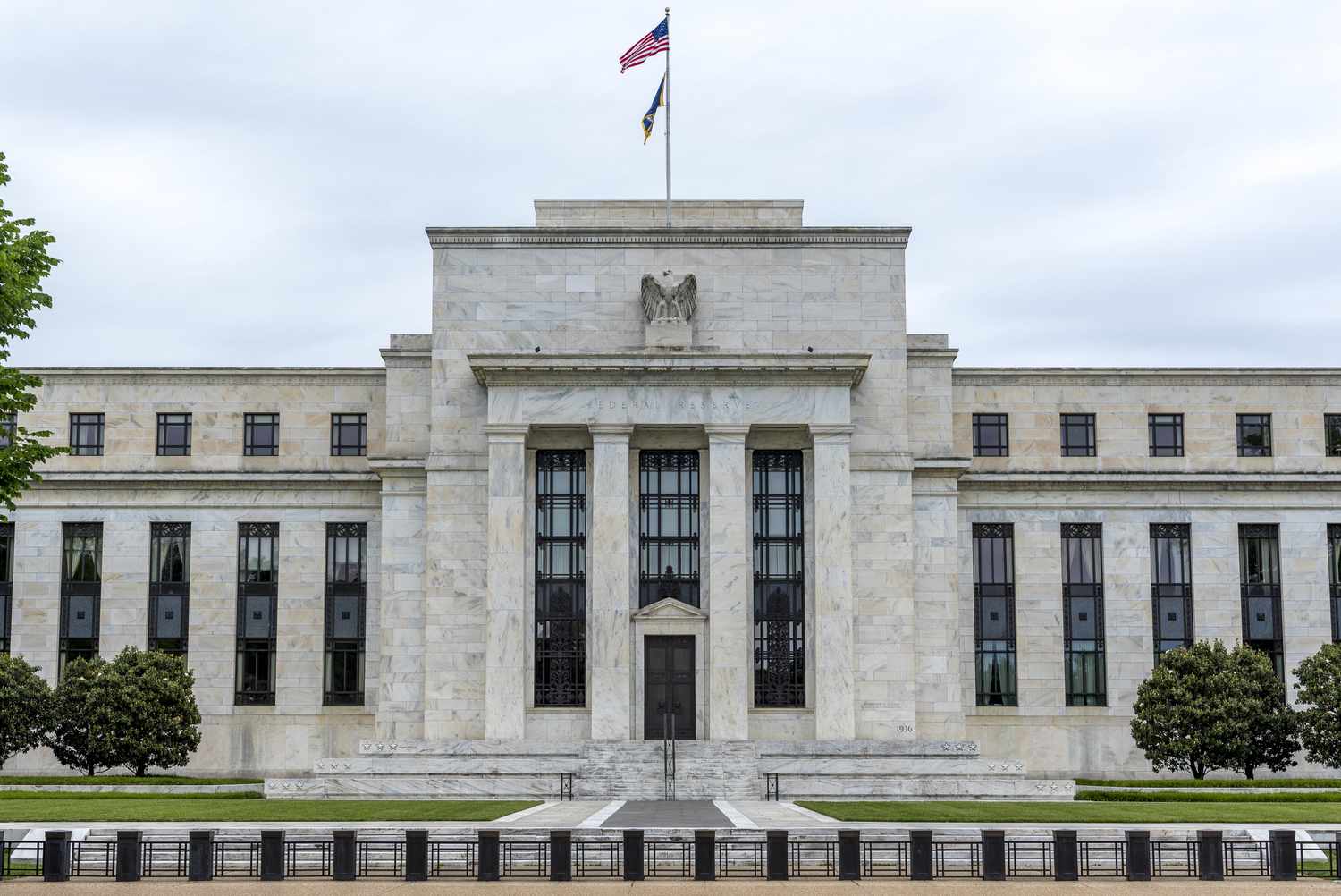 Federal Reserve houdt rente ongewijzigd: verlaging pas bij duidelijke verzwakking