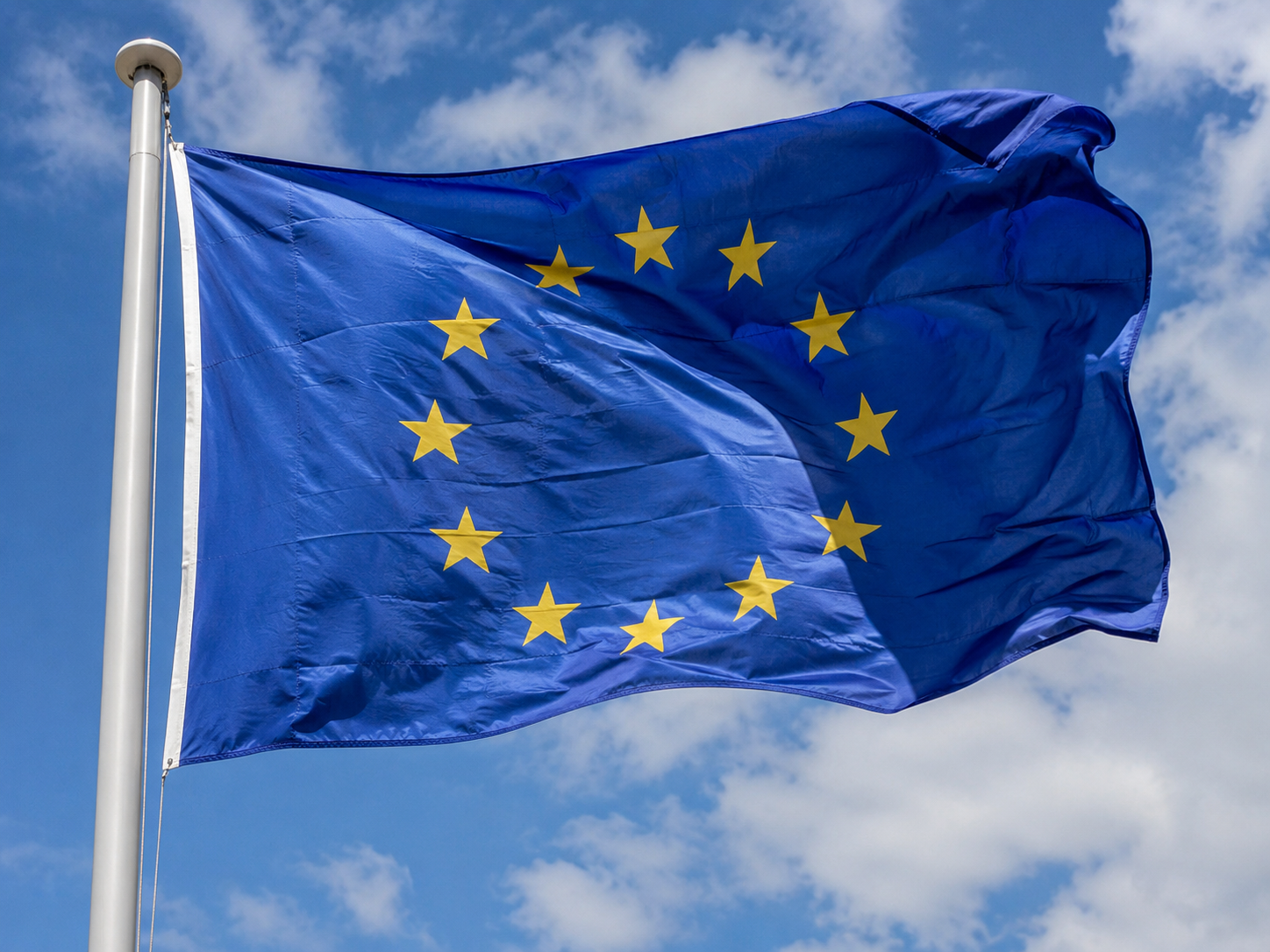 EU sluit zich aan bij Amerikaanse sanctiecampagne tegen Iran, Zuid-Korea weegt militaire rol